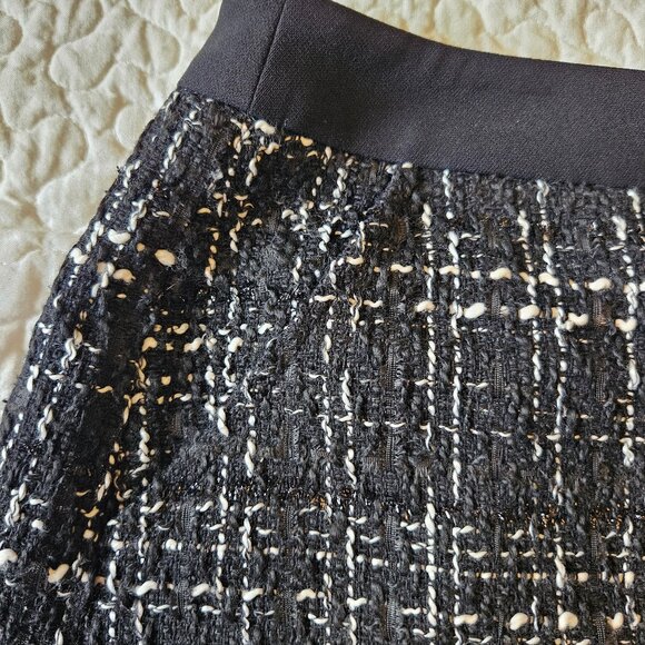 JOE Fresh Tweed Skirt - Picture 5 of 8